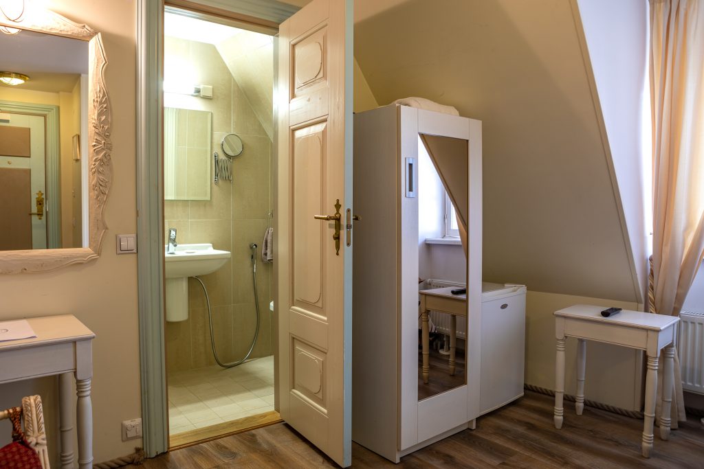 Cru Hotell Tallinnas. Standard ühene tuba - tuba #11