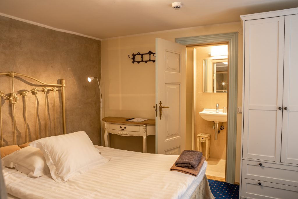 Cru Hotell Tallinnas. Standard ühene tuba - tuba #8