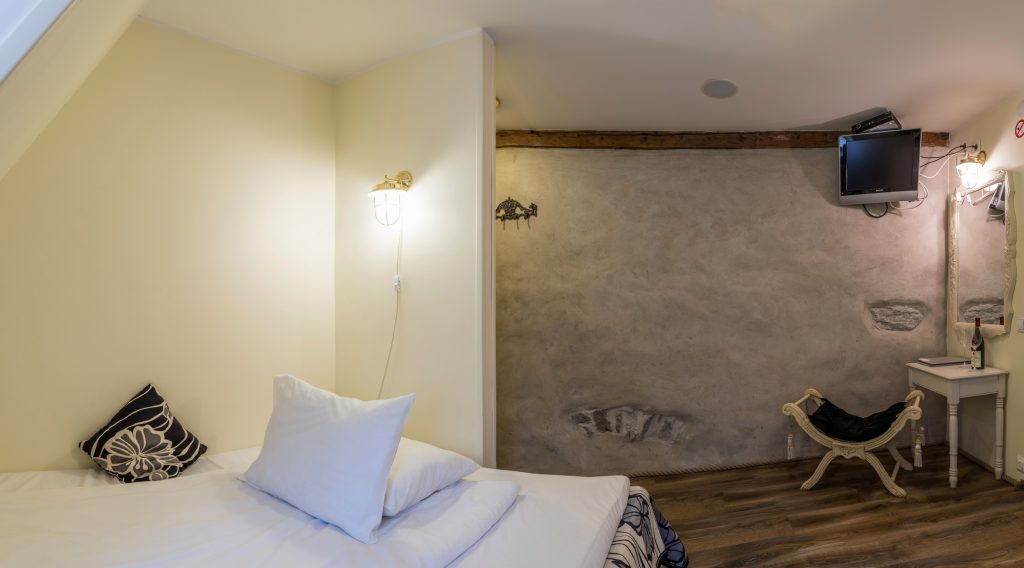 Cru Hotell Tallinnas. Standard ühene tuba - tuba #11
